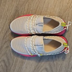 Sorel women's runners